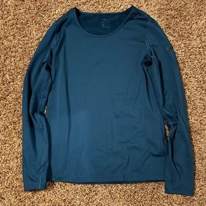 Nike Long Sleeve - M